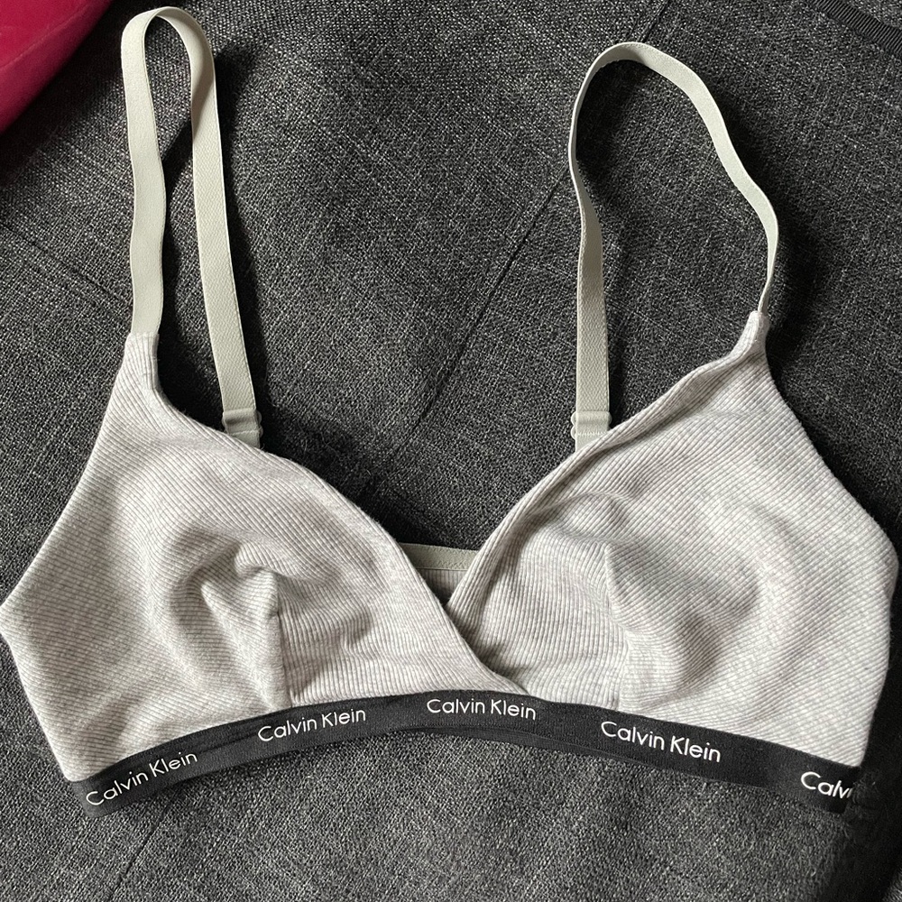 calvin klein bra PENDING DO NOT PURCHASE